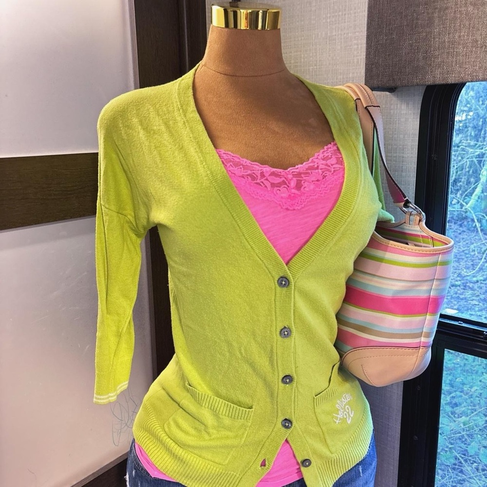 Hollister Lime Green Logo Y2K Style 3/4 Sleeves Cardigan Size Small